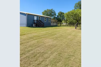149 High Meadows Dr, Gonzales, TX 78629 - Photo 11