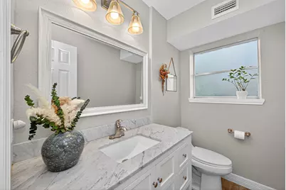 56 N Morningwood Court, Spring, TX 77380 - Photo 19