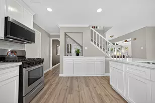 56 N Morningwood Ct, Spring, TX 77380 - Photo 21