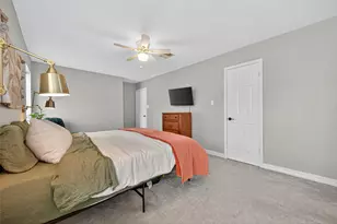 56 N Morningwood Ct, Spring, TX 77380 - Photo 37