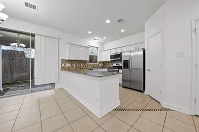 13150 Lawsons Creek Lane, Houston, TX 77072 - Photo 7