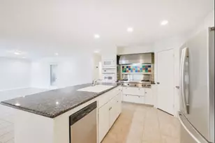 5502 Olympia Fields Ln, Houston, TX 77069 - Photo 17