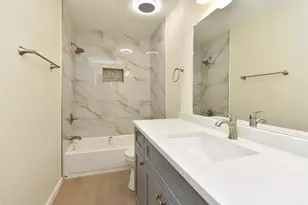 7034 River Bluff Dr, Houston, TX 77085 - Photo 23