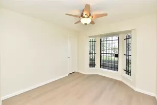7034 River Bluff Dr, Houston, TX 77085 - Photo 21