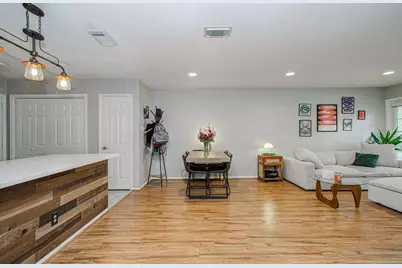 2425 Holly Hall Street #D56, Houston, TX 77054 - Photo 11