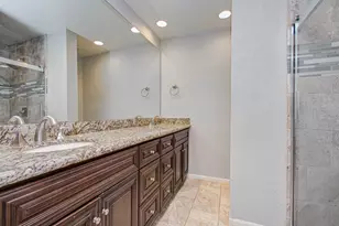 2425 Holly Hall St, Houston, TX 77054 - Photo 21
