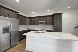 5427 Bellfort Ave, Houston, TX 77033 - Photo 7