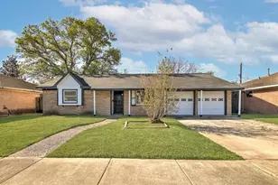 6223 Tiffany Dr, Houston, TX 77085 - Photo 1