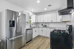 6223 Tiffany Dr, Houston, TX 77085 - Photo 11