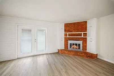 8606 Parkhill Forest Drive, Houston, TX 77088 - Photo 9