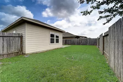 315 Apache Field Lane, La Marque, TX 77568 - Photo 29