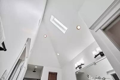 612 W 27th Street, Houston, TX 77008 - Photo 27