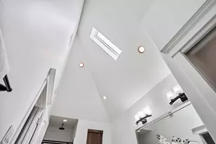 612 W 27th St, Houston, TX 77008 - Photo 27