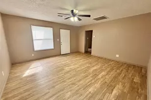 909 W Elder, Colmesneil, TX 75938 - Photo 9