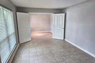 3040 Longwood Ln, Dickinson, TX 77539 - Photo 11