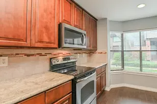 7447 Cambridge St, Houston, TX 77054 - Photo 9