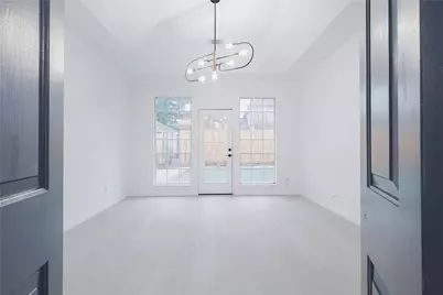 17527 Sandy Cliffs Drive, Houston, TX 77090 - Photo 35