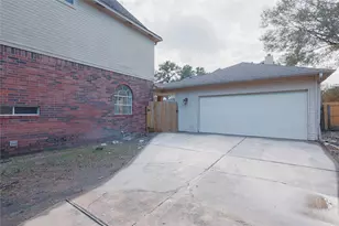 17527 Sandy Cliffs Dr, Houston, TX 77090 - Photo 47