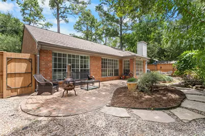99 S Village Knoll Circle, The Woodlands, TX 77381 - Photo 35
