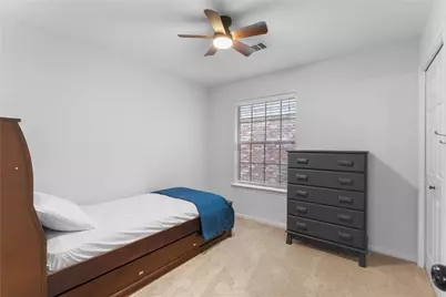 99 S Village Knoll Circle, The Woodlands, TX 77381 - Photo 33