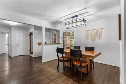 99 S Village Knoll Circle, The Woodlands, TX 77381 - Photo 15