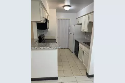 9700 Leawood Boulevard #807, Houston, TX 77099 - Photo 9