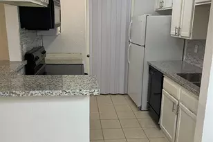 9700 Leawood Blvd, Houston, TX 77099 - Photo 5