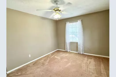 1221 Green Briar Drive, Huntsville, TX 77340 - Photo 25
