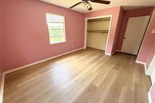 1221 Greenbriar Dr, Huntsville, TX 77340 - Photo 21
