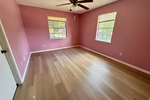 1221 Greenbriar Dr, Huntsville, TX 77340 - Photo 19