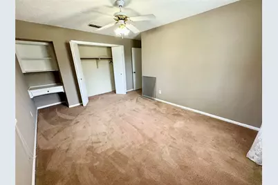 1221 Green Briar Drive, Huntsville, TX 77340 - Photo 27