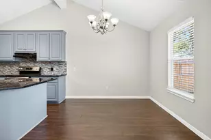 16289 Sun View Ln, Conroe, TX 77302 - Photo 9