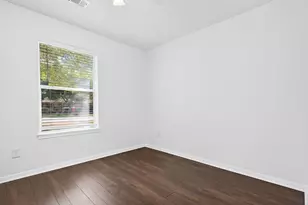 16289 Sun View Ln, Conroe, TX 77302 - Photo 17