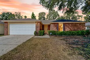 16289 Sun View Ln, Conroe, TX 77302 - Photo 1