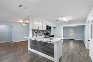 666 Elton St, Houston, TX 77034 - Photo 13