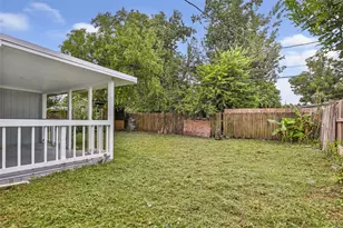 666 Elton St, Houston, TX 77034 - Photo 5