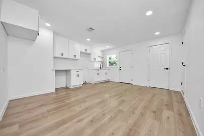 10418 Burman Street, Houston, TX 77029 - Photo 7