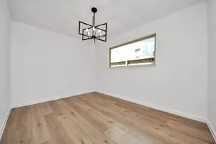 10418 Burman St, Houston, TX 77029 - Photo 5