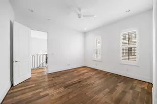 11107 Savannah Oaks Ln, Houston, TX 77043 - Photo 41