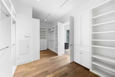 11107 Savannah Oaks Lane, Houston, TX 77043 - Photo 31