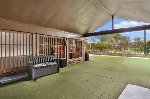 827 Casey St, Channelview, TX 77530 - Photo 5