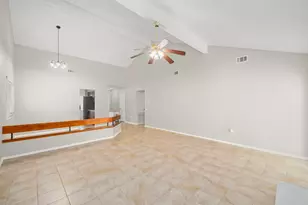 11911 Plumbrook Dr, Houston, TX 77099 - Photo 5