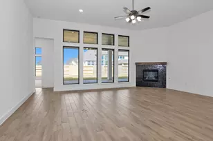 19003 Mandarin St, Manvel, TX 77578 - Photo 3