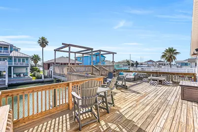 21709 Deaf P Smith Drive, Galveston, TX 77554 - Photo 23