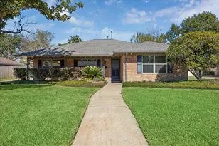 2202 De Milo Dr, Houston, TX 77018 - Photo 1
