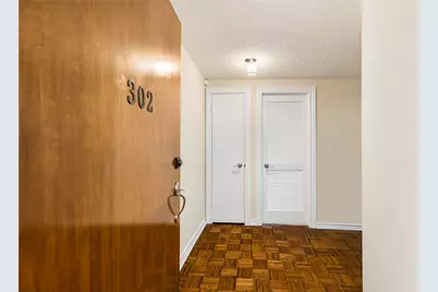 14655 Champion Forest Drive #302, Houston, TX 77069 - Photo 9