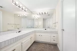 14655 Champion Forest Dr, Houston, TX 77069 - Photo 17