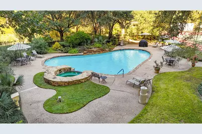 14655 Champion Forest Drive #302, Houston, TX 77069 - Photo 33