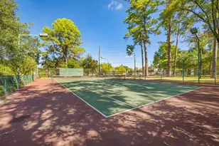 14655 Champion Forest Dr, Houston, TX 77069 - Photo 35