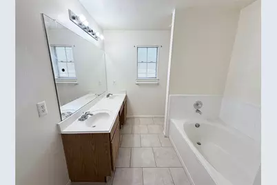 9221 Desirable Drive, La Porte, TX 77571 - Photo 7